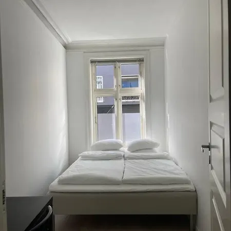 דירה Moderne Leilighet Midt I Sentrum