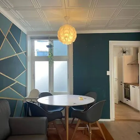 Moderne Leilighet Midt I Sentrum 公寓 *